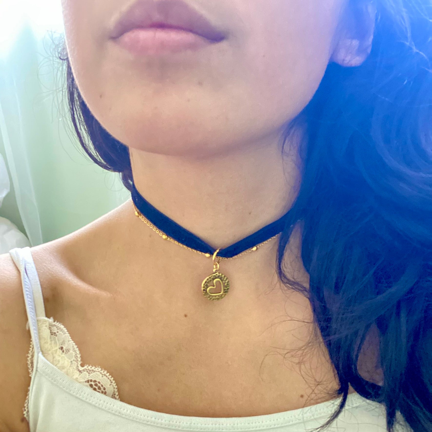 Collar Terciopelo Corazón Negro c/ Dorado