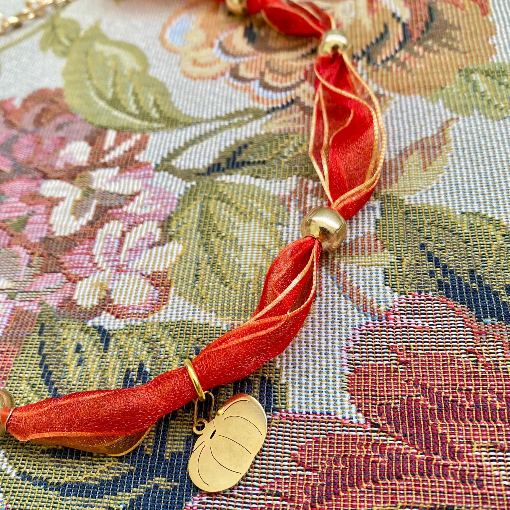 Collar Calabaza Rojo Anaranjado c/ Dorado