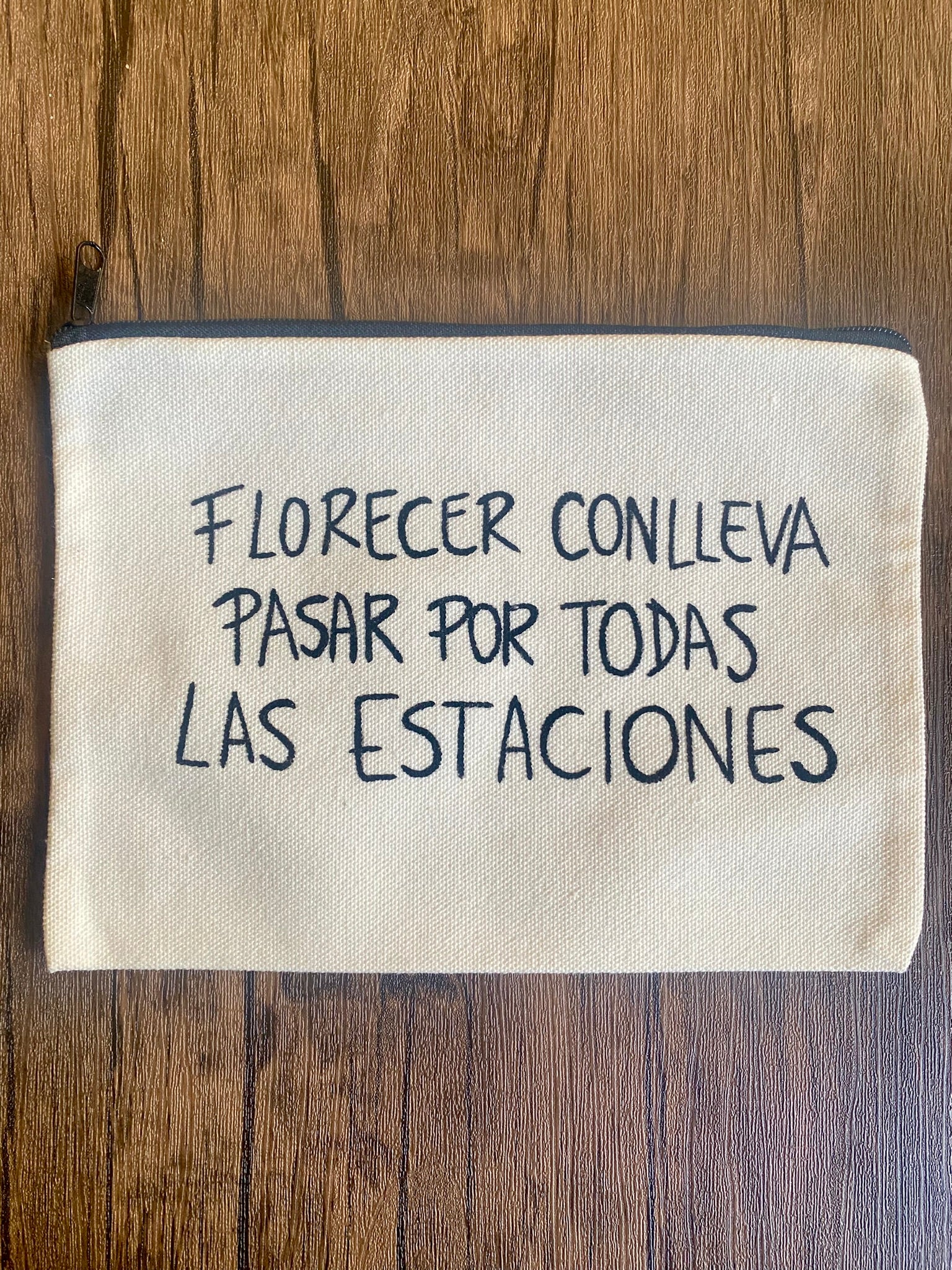 Estuche "Florecer conlleva pasar por todas las estaciones"