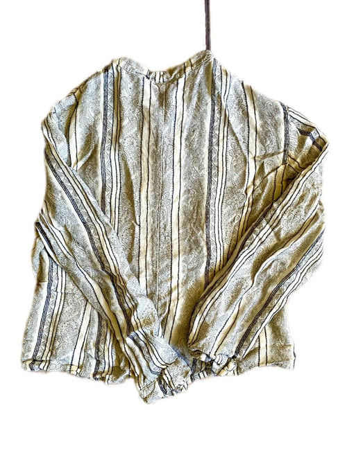 Blusa Rayada con Botones